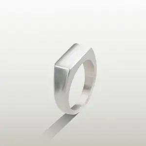 RECTANGLE SIGNET RING (SILVER)