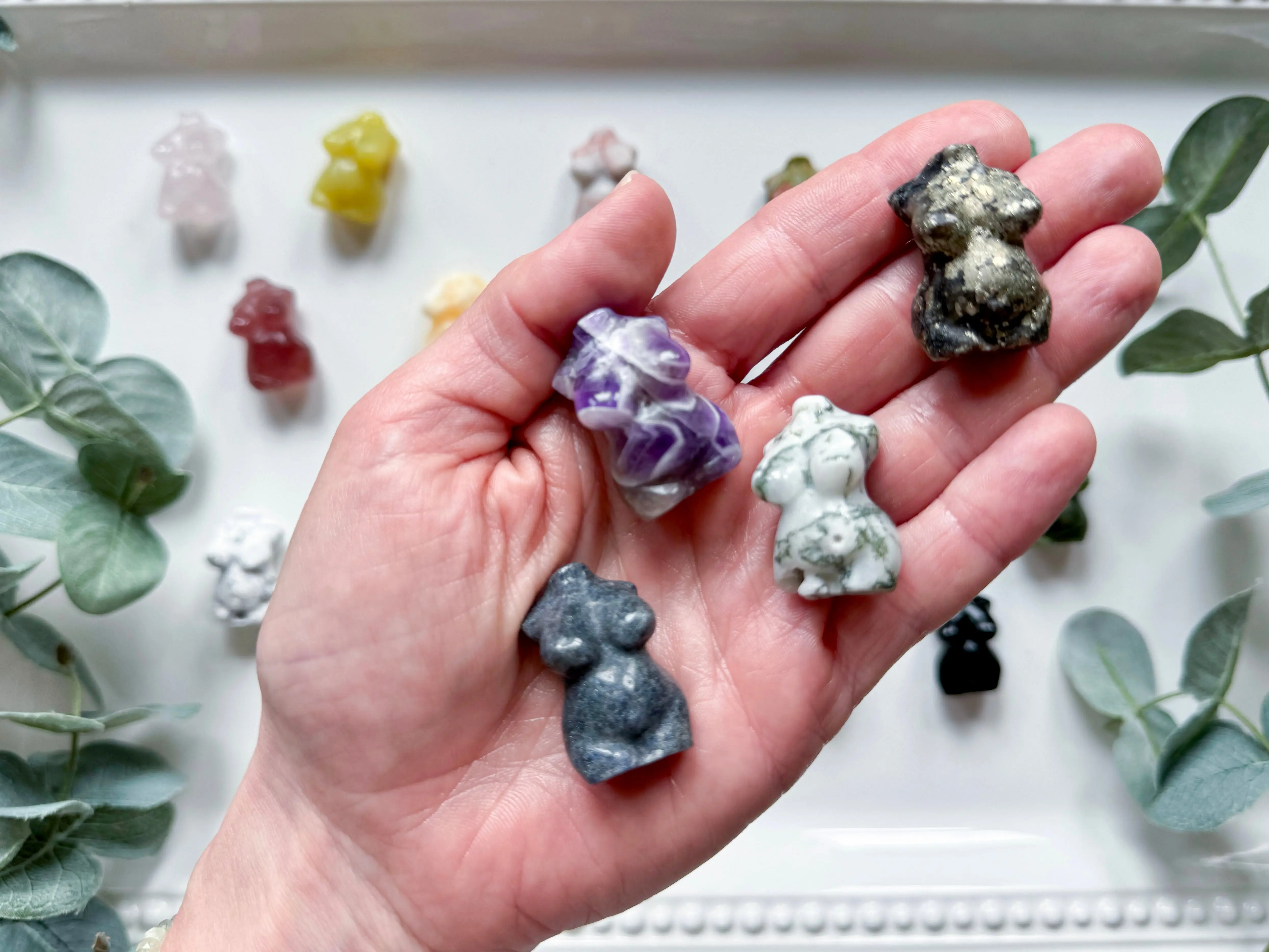 Mini Natural Goddess Body Crystal Carving Mini Natural Goddess Body Crystal Carving