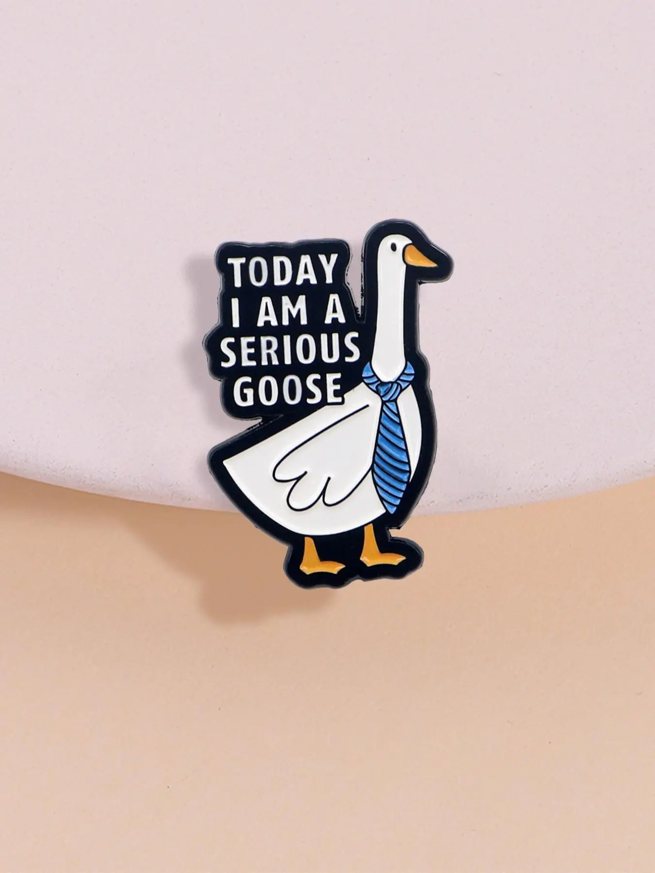 Cartoon Goose Design Brooch, Cute Enamel Pin Suitable for Backpacks, Jeans, Scarves, Hats Decoration, Fashion Accessories for Men & Women, Alloy Brooch Pin