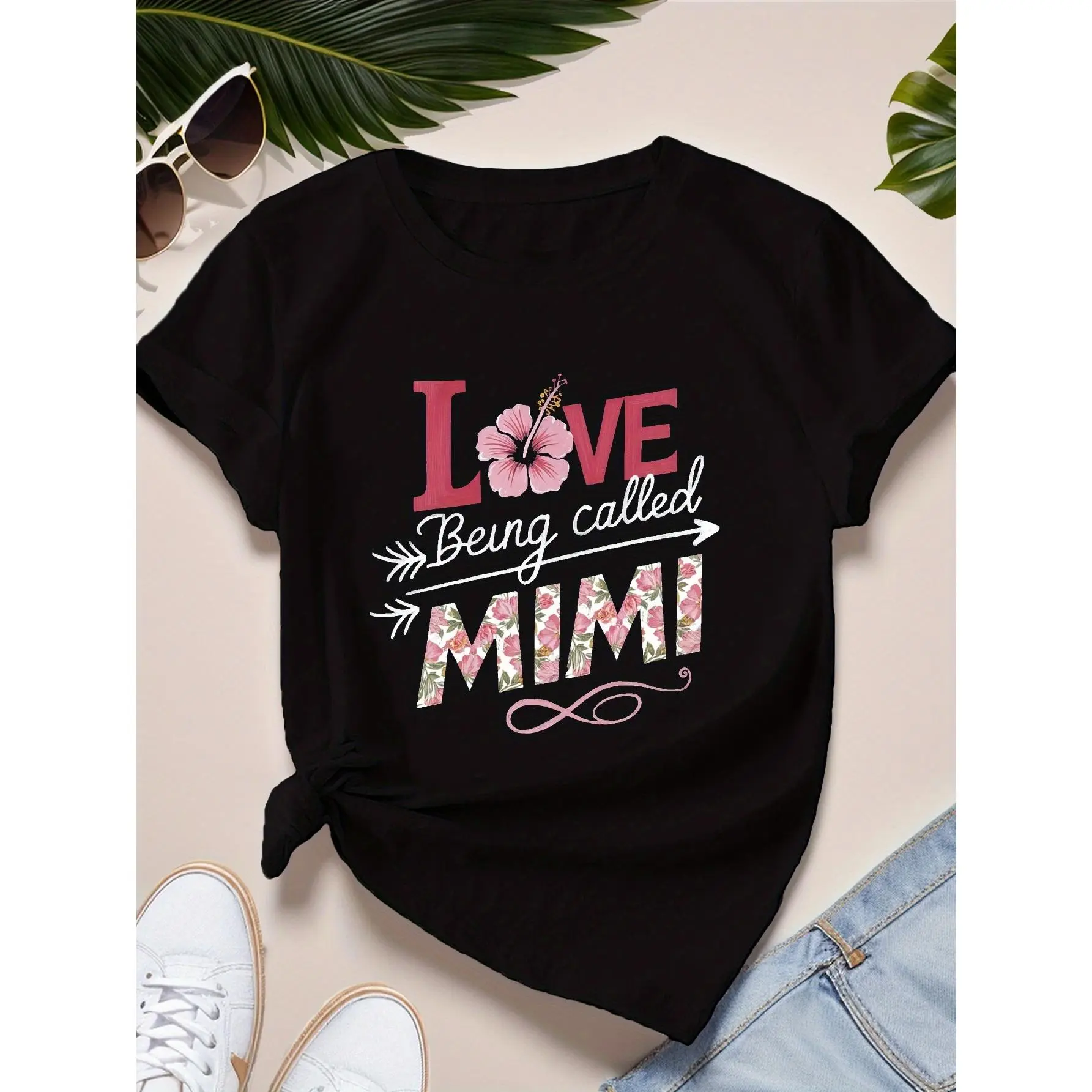 mimi hibiscus Women's Plus Size Sports Short Sleeve T-Shirt