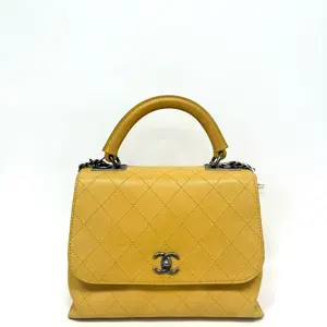 Pre-owned CHANEL Coco Handle Woven Handle Calfskin Bag Base Length 23cm Code N23029490