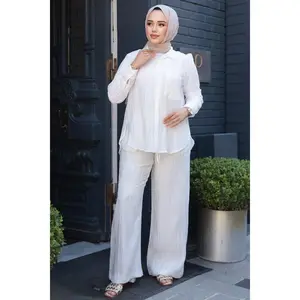 Aqaba Summer Lightweight Material for Beachgoers - Perfect for Breezy Days & Cool Comfort in Heat