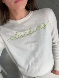 "darling" Crewneck