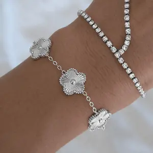 EVRY JEWELS Gold or Silver Plated Women's Lucky Bloom Bracelet