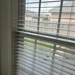 Product Review of Phueut Pressurized Handheld Multi-Surface Natural Steam Cleaner with 12 pcs Replacement Parts , Multi-Purpose Steamer for Home Use, Kitchen and Car from L**y 📚**