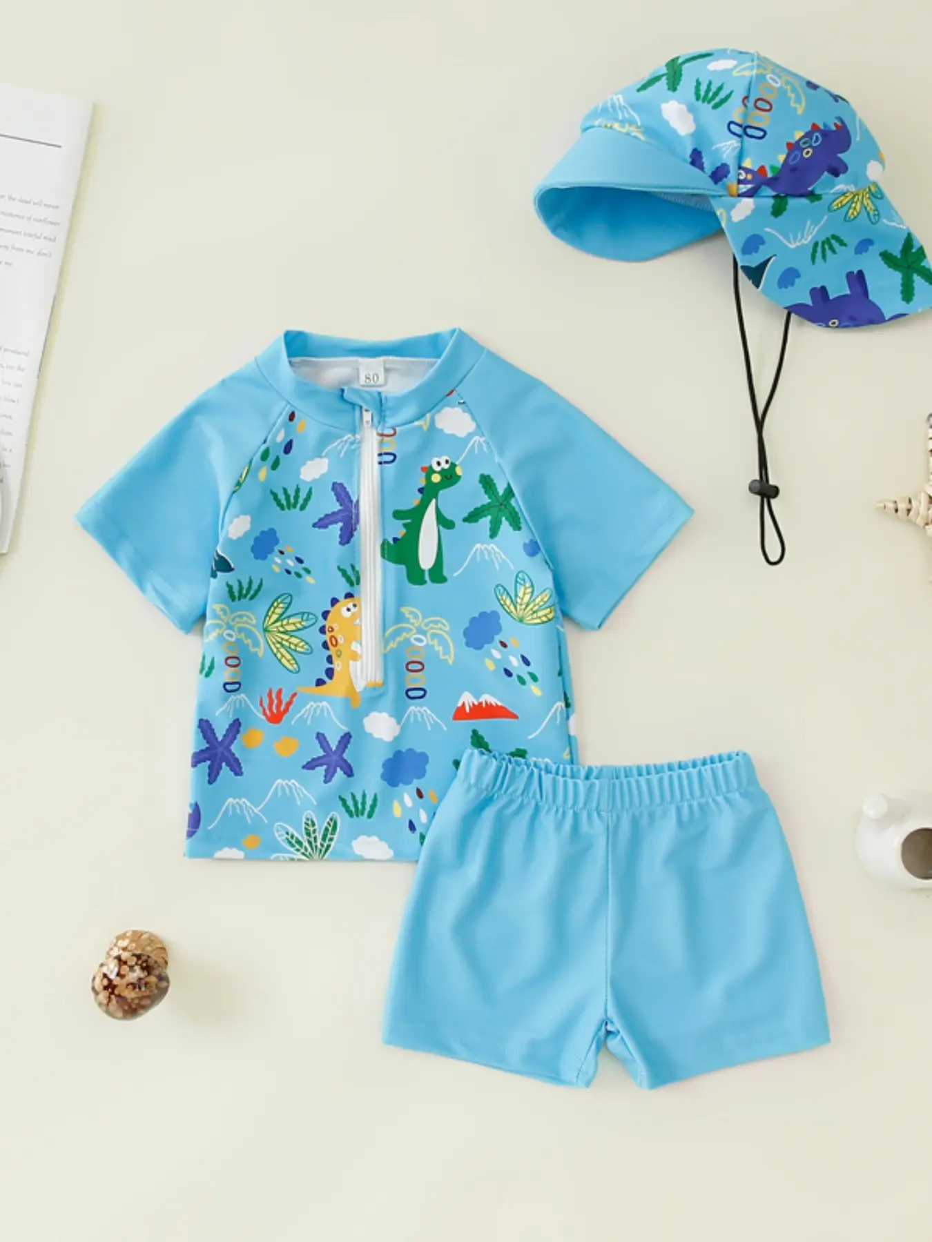 Boys Short Sleeve Swimwear Set with Pants and Hat, Three-Piece Swimsuit for Kids, Comfortable and Stylish Beach Wear, Swimsuits with Shorts
