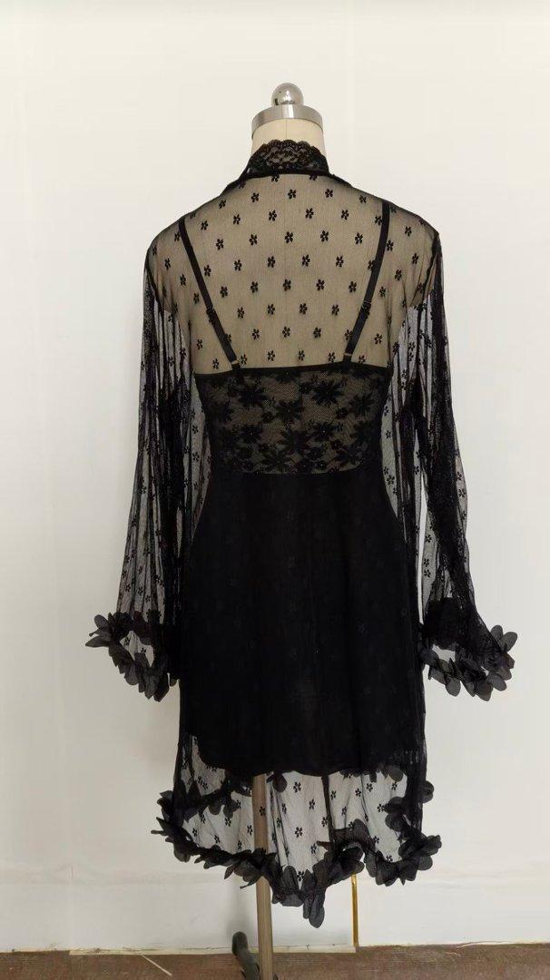 Women Solid Color Mesh Panel Lace Pajama Set with V-Neck, Adjustable Straps Comfortable Sleepwear