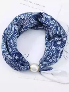 Pearl Magnetic Clasp Necklace Boho Style Scarf, Blue Ditsy Floral Pendant, Soft Comfortable Wrap, Fashion Accessory, Casual Versatile