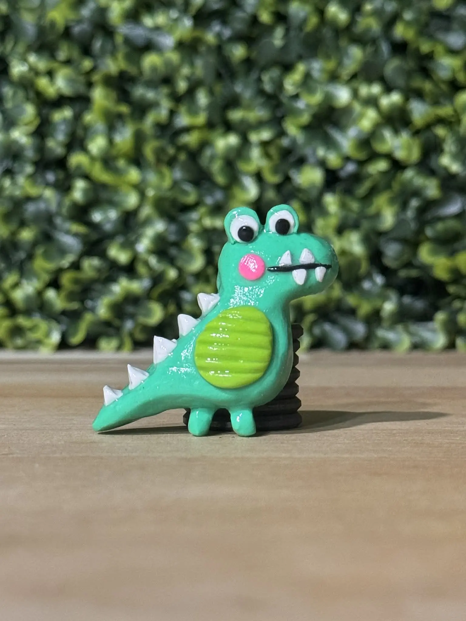 Whimsical Hand-Made Art Magnets Green Dino/Gator