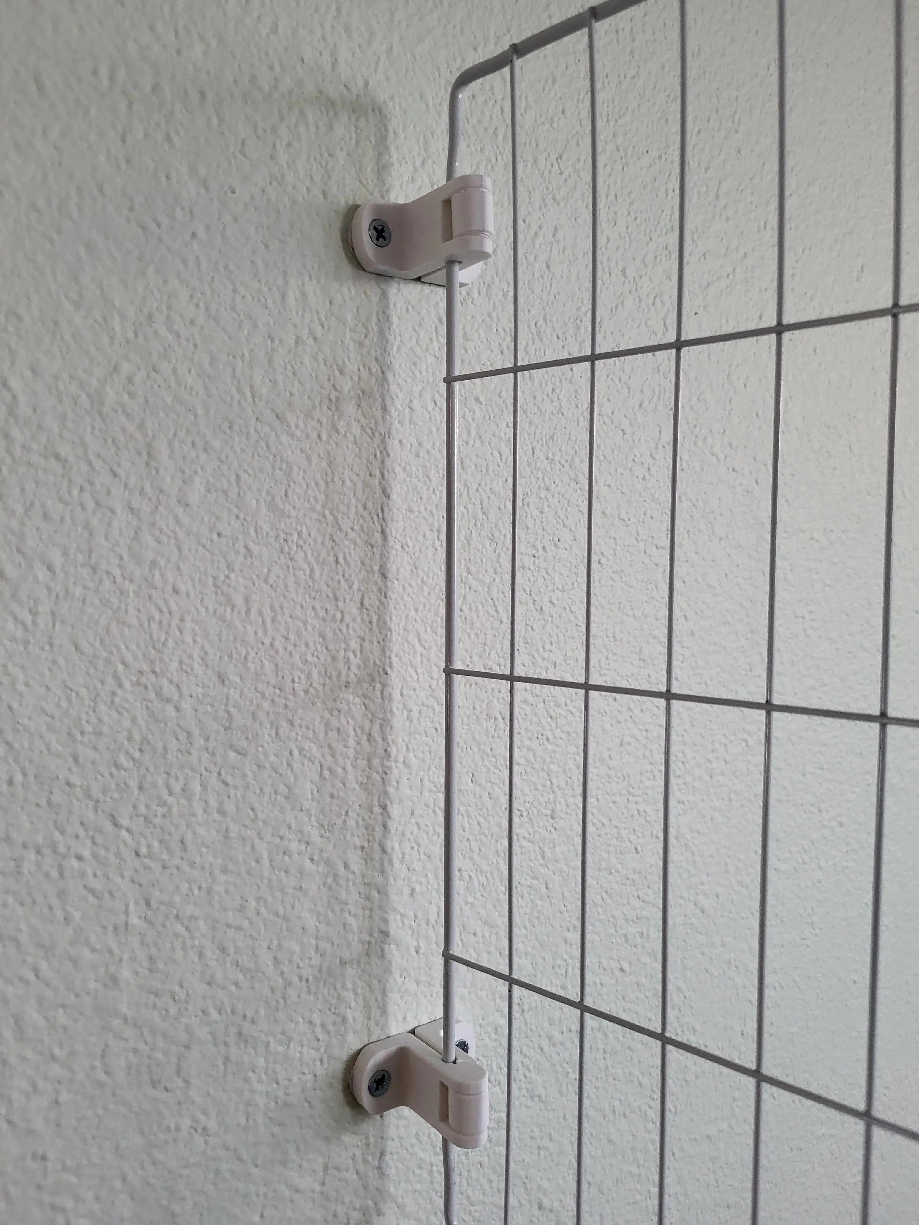 C&C Cage Wall Mount Brackets (4-Pack) – Guinea Pigs, Ferrets & Small Pets