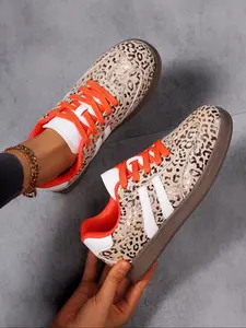 Women's Leopard Print Lace-Up Flat Shoes, Lightweight PU Leather Sporty Casual Sneakers, Trendy Walking Sneaker, Comfortable All-Season Outdoor Footwear