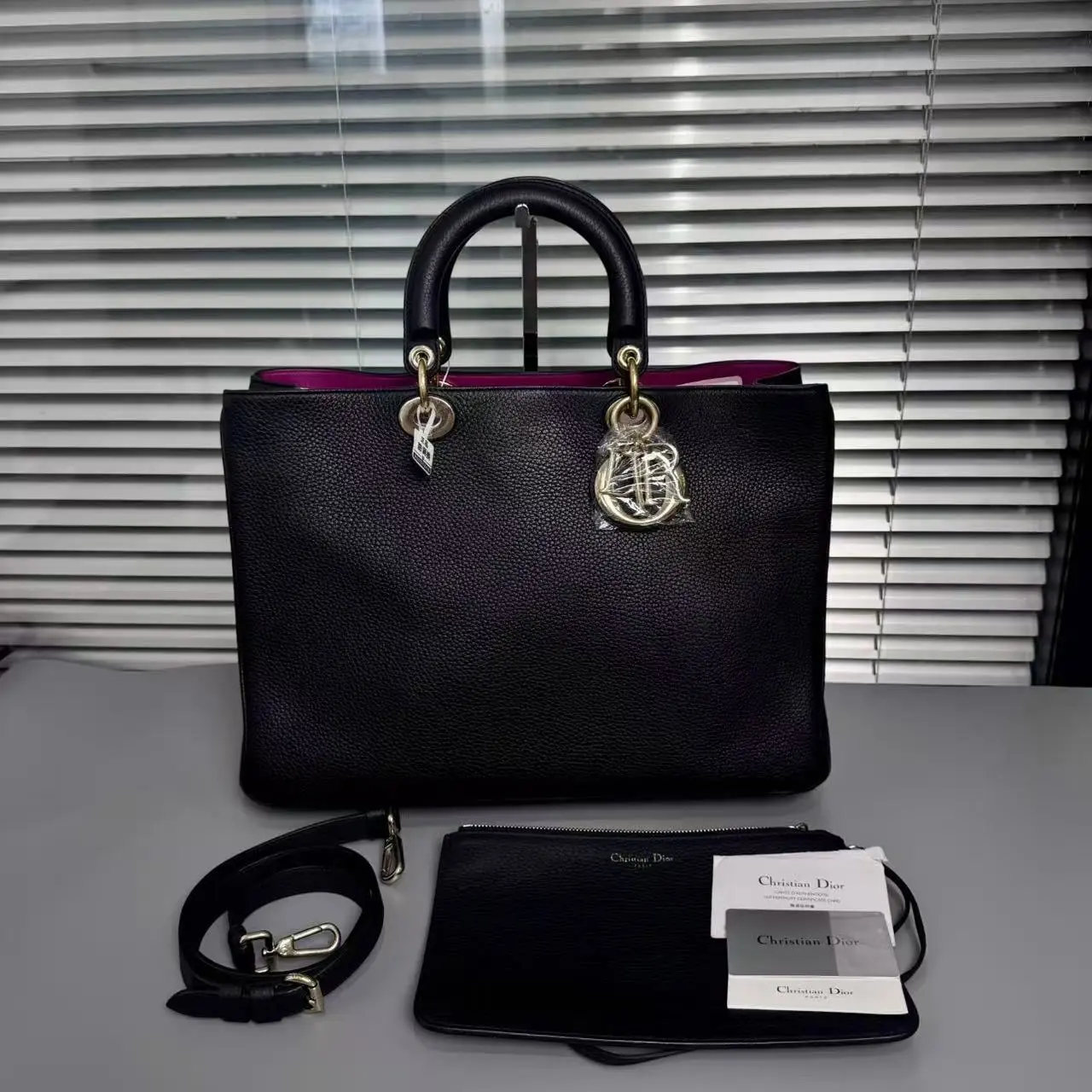 Pre-owned Dior Leather Shoulder Bag I0703466117