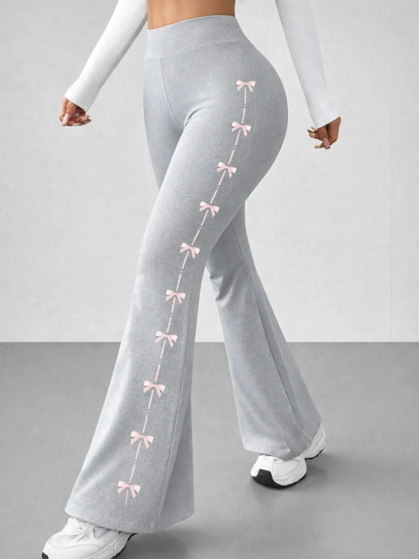 Women's Slimming Bell-Bottom Pants, Comfortable Fabric, Perfect for Daily Wear, Outdoor Activities, Shopping, Friend Gatherings, Casual Outdoor Pants
