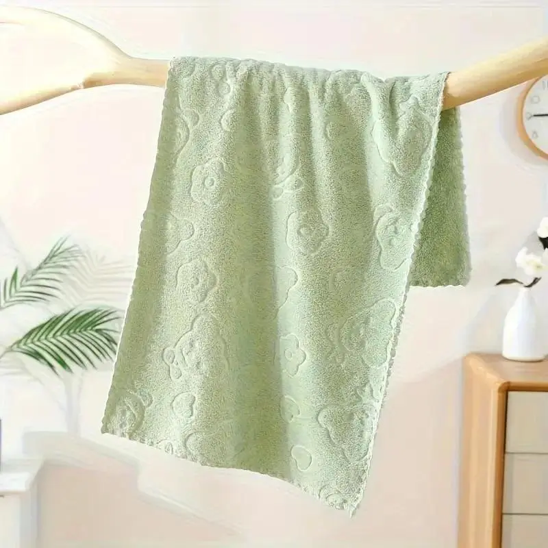 Unisex Rectangular Flower-Embossed Cartoon Bear Graphic Hand Towels, Luxurious Soft Water-Absorbent Quick-Drying Towels for Home Bathroom Use