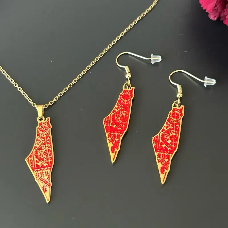 Palestine Map Necklace and Earring Set with Red Tatreez Pattern Palestinian Embroidery Jewelry Cultural Heritage Gift for Her