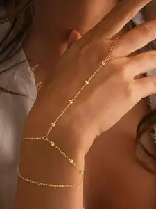 Hand Chain Bracelets for Women Dainty Stackable Paperclip Link Bracelets Hand Chain Bracelet Ring Gold Bracelets for Women Trendy Elegant Jewelry Bracelet High Quality Bracelet