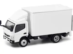 Mitsubishi Fuso Box Truck blank 1:64