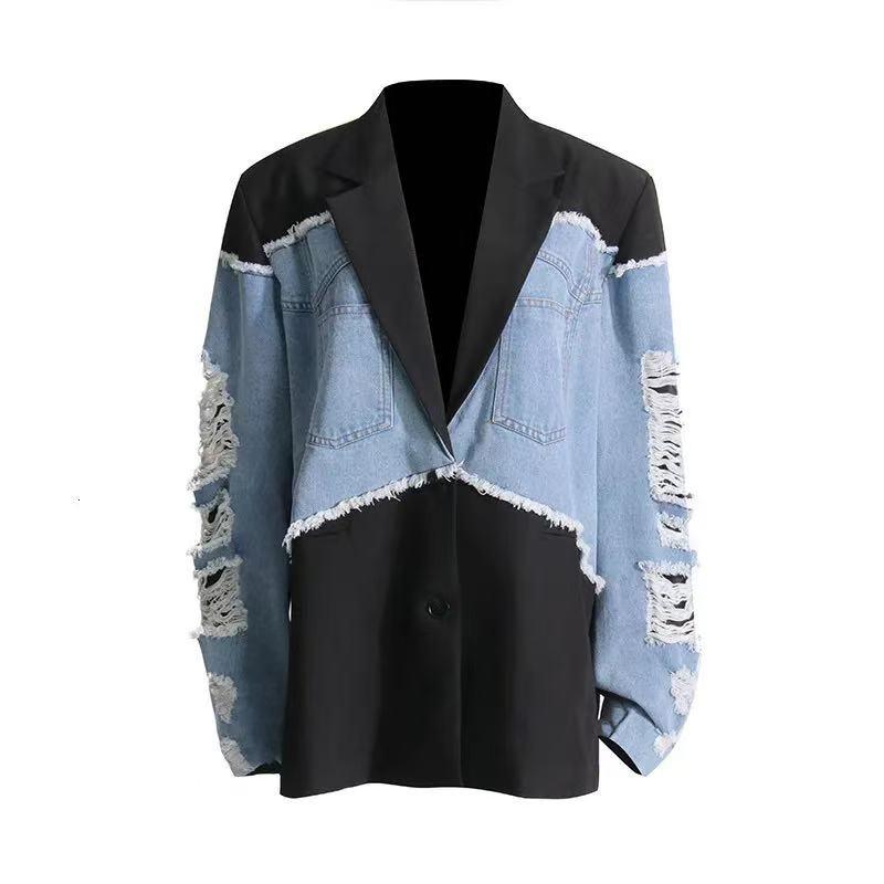 Women's Distressed Denim Patchwork Black Blazer, A Niche, Designer-style Loose Casual Color-block Jacket, Perfect For Spring, Autumn And Winter