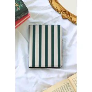 Promenade Kindle Case
