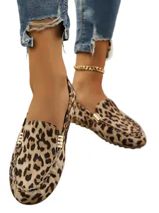 Autumn New Large Size Pointed Toe Slip-On Shoes, Comfortable Textile Upper, Rubber Sole, Slip On Style, Casual Fashion Leopard Print Women's Single Shoe