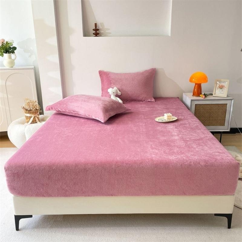 Luxury Velvet Bedding Set, Soft & Durable Fabric, Deep Pocket Design, Elastic Fit, All-Season Comfort, Soft Bedding Sheet, Multiple Colors Available