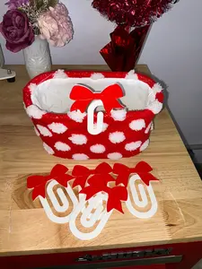 Bow Jumbo paper clip