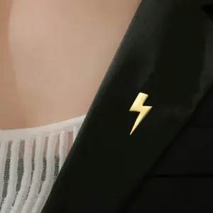 Teamer Lightning Brooch Stainless Steel For Women Man Fashion Suit Accessory Daily Wear Simple Style Party Jewelry Gift New