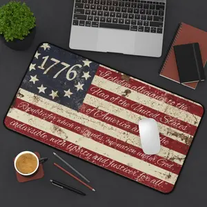Vintage Americana Desk Mat, Mouse Pad Retro American Flag Design for Patriotic Office Vibes - Perfect for 4th of July Independence Day