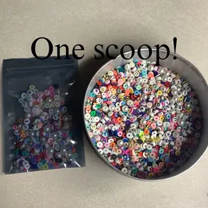 Bead confetti
