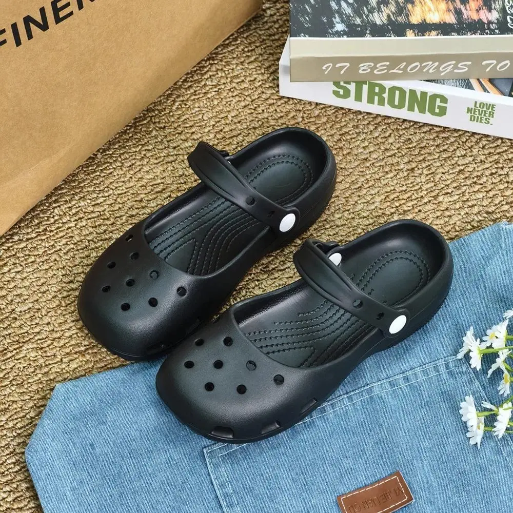 Summer New Women's Cute Ballet Hole Shoes Retro EVA Outer Wear Mary Jane Shoes Anti Slip Outdoor Beach Sandals