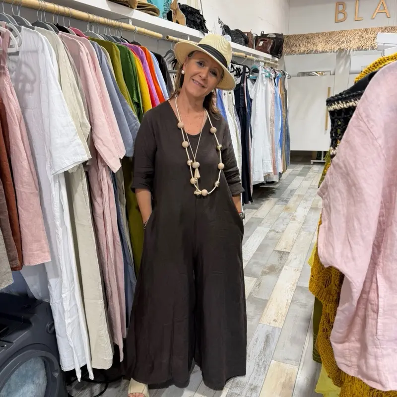 One size fits XS to L 100 percent linen Sevilla jumper wide leg relaxed fit short sleeve side pockets open back detail breathable elegant outfit multiple colors available