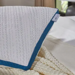 La-Z-Boy Serene Foam Hybrid Pillow