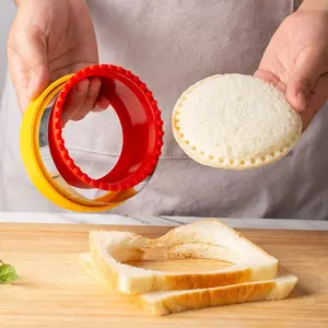 1 Piece Stainless Steel Diy Bread Cutting Mould, Pocket Sandwich Cutter, Sandwich Cutting Die, Stencil For Bread & Toast, Sandwich Press Tool, Slicer, Pocket Bread Maker, Home Toast Baking Mold, Baking Tools, Baking Utensils Supplies