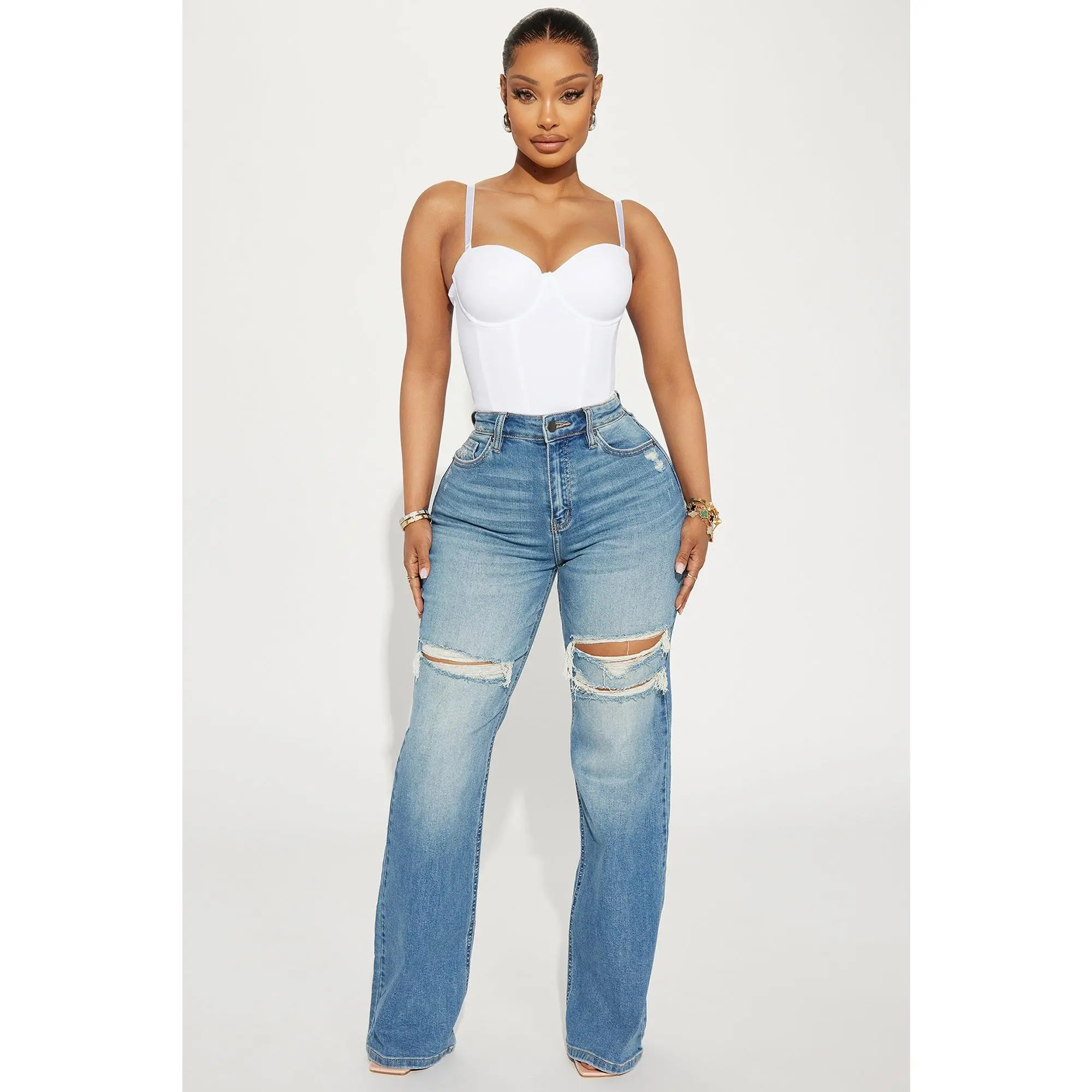 Remi Ripped Stretch Baggy Jeans - Medium Wash Remi Ripped Stretch Baggy Jeans - Medium Wash