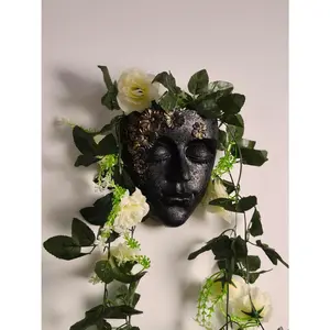 Shape Wall Planter Elegant Black  Wall-Mounted  Pot with Drainage Hole  Small Vase Holder for Flower,,   for  Lovers