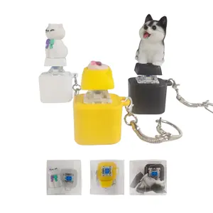 Portable Stress Relief Pet Keychain Toy, Cat Dog Pig Design, USB Rechargeable Light-Up Squeeze Toy, Fun Sound Effects, Perfect Christmas Gift, Lightweight Keychain