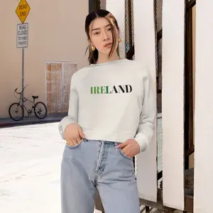 IRELAND Cropped Fleece Pullover