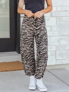 Zebra Print Denim Cargo Pants for Women High Waisted Wide Leg Jeans Casual Loose Fit Baggy Trousers Y2K Streetwear Fashion Straight Leg Jean