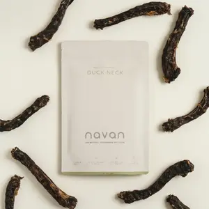NAVAN Duck Neck Dog Chews 6 count | 100% Natural Single-Ingredient | Human-Grade Dehydrated Whole Duck Neck | Glucosamine Chondroitin Collagen | Long-Lasting Natural Dental Chew