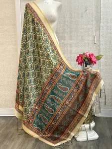 Silk dupatta : digital print