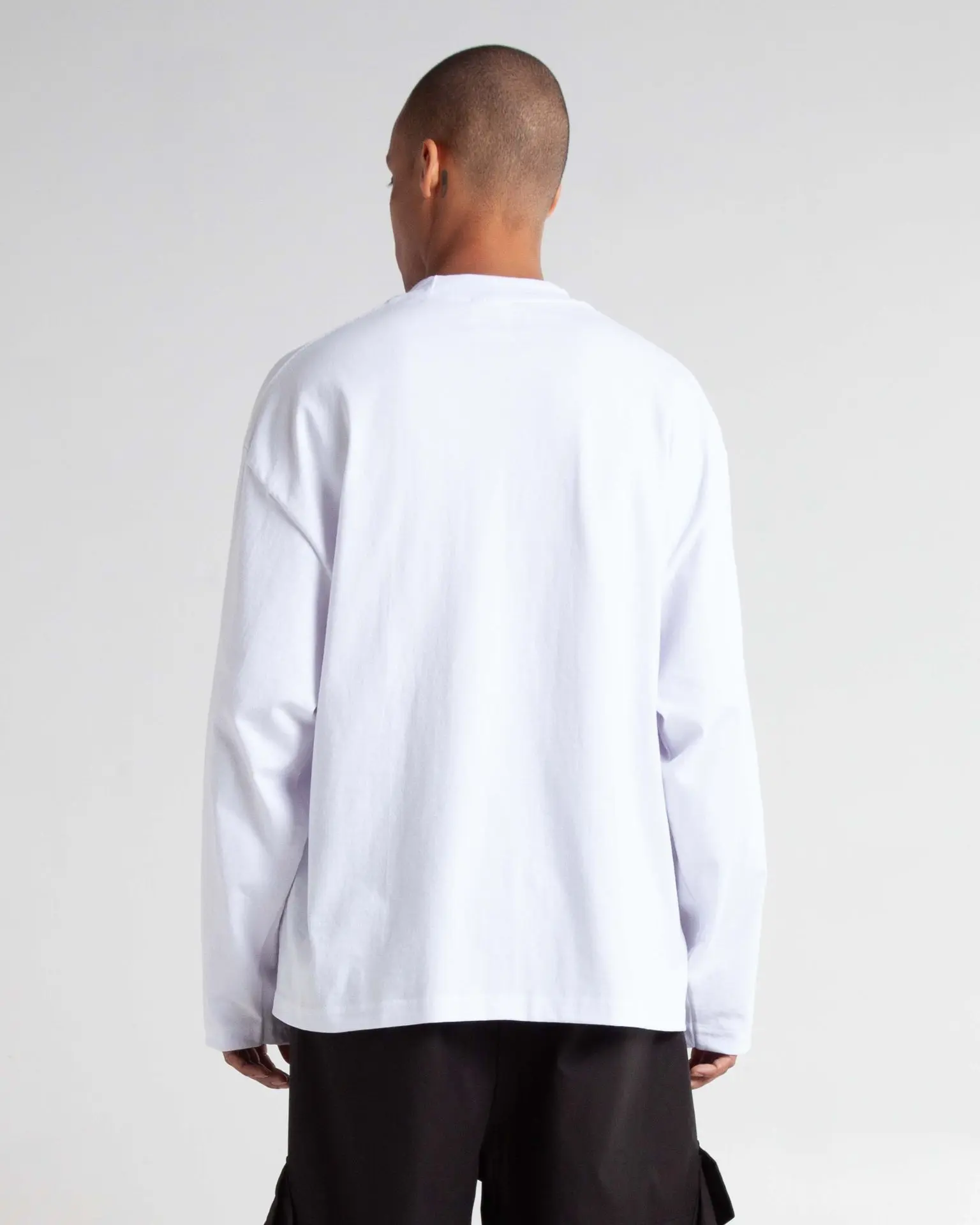 Oversized Long Sleeve Streetwear Round Neck Oversized Long Sleeve Streetwear Round Neck