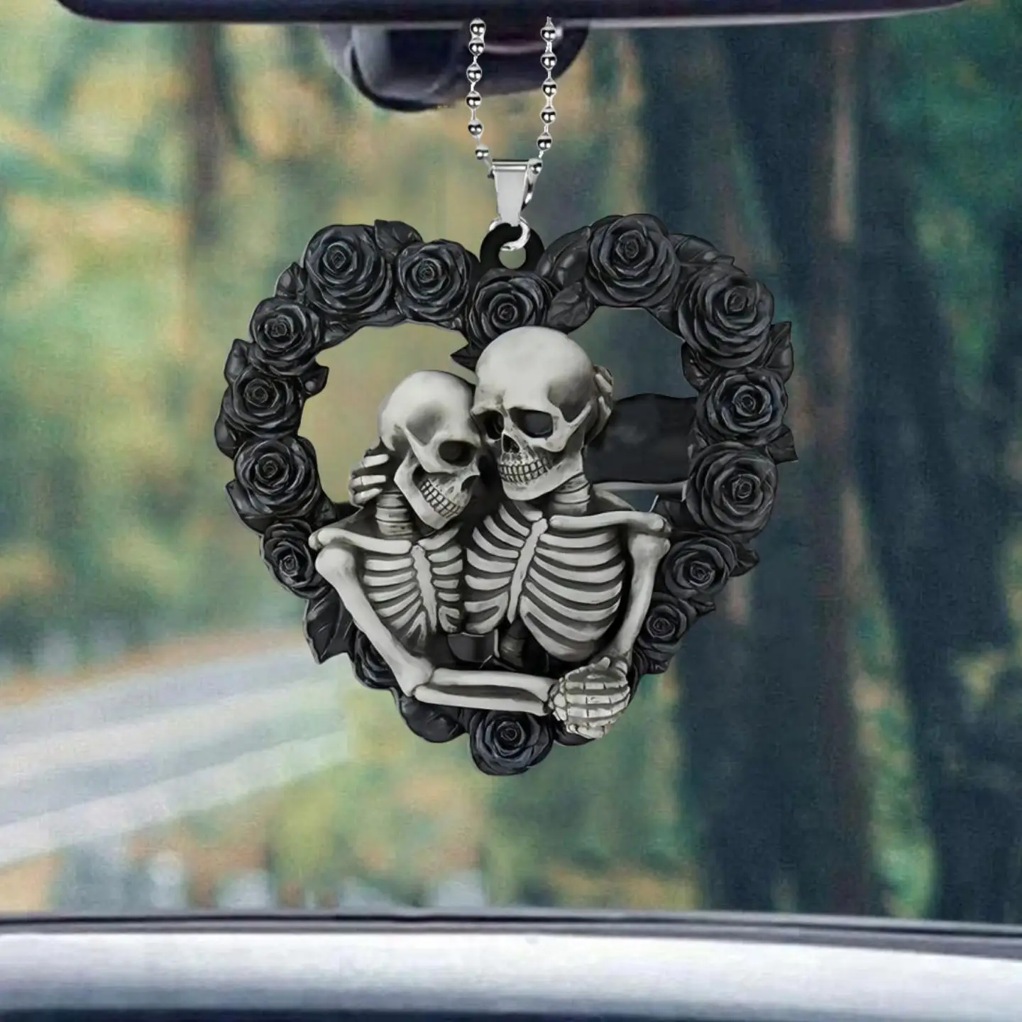 Creative Skull & Heart Shaped Design Car Hanging Ornament, 1 Count Car Rearview Mirror Hanging Decoration, Car Interior Decoration, Car Interior Acces