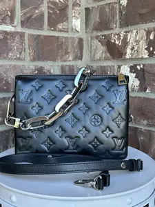 Pre-owned Louis Vuitton Leather Shoulder Bags Coussin Bag Monogram Embossed Lambskin BB 43568