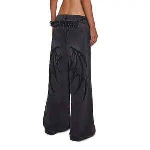 Outro Embroidered Wide Leg Jeans