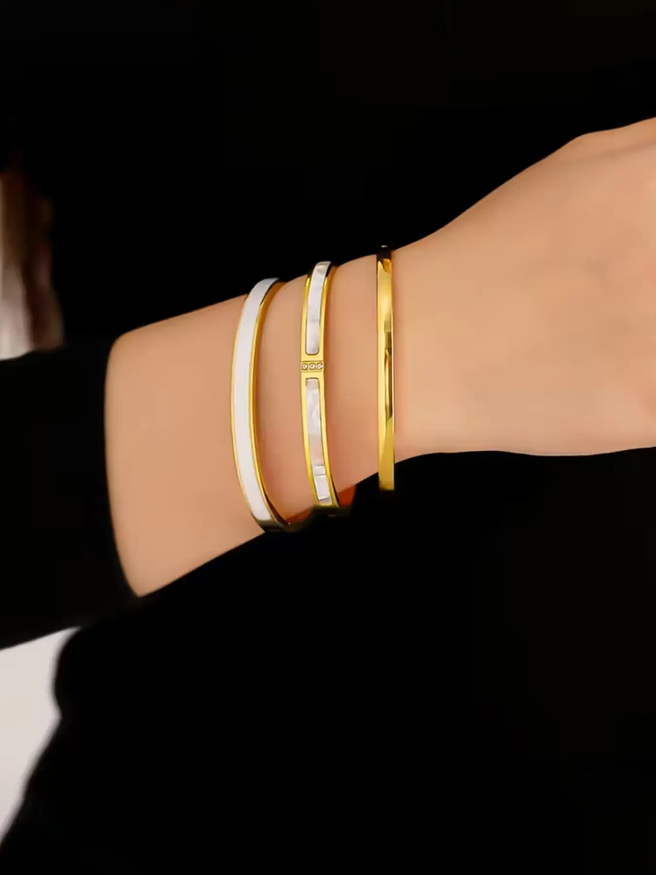 3 simple and stylish stainless steel bracelets, versatile accessories for daily travel, buckle style cuff bracelets that can be easily matched, suitable for all seasons, Stackable Bracelets, Fashionable Bangles, perfect gifts for family and friends