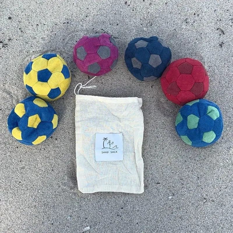 Sandsack (32-panel footbag)