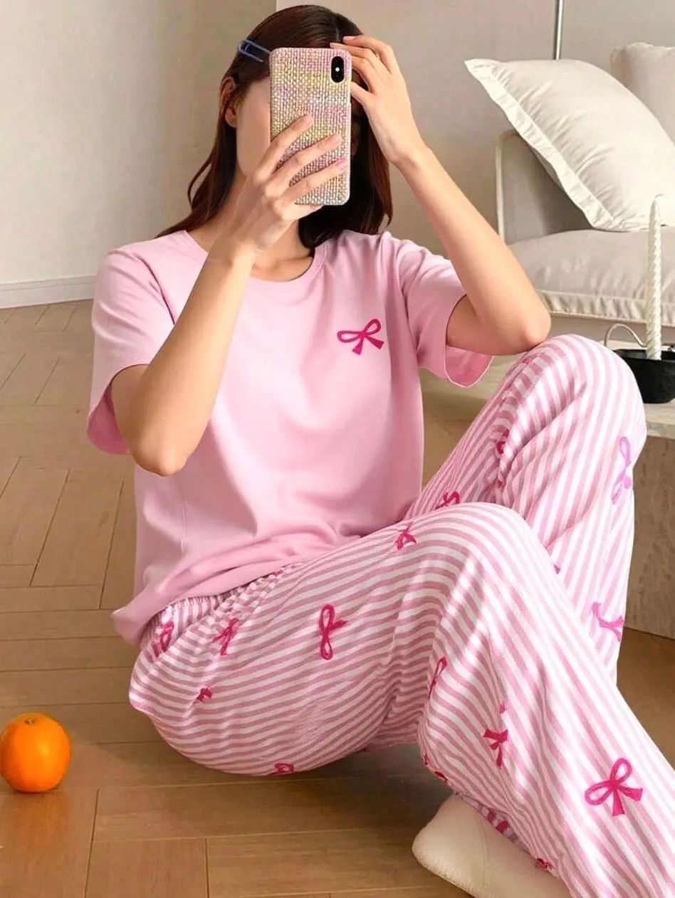 Women's Cute Pink Bow Embroidered Round Neck Short Sleeve T-Shirt Casual Summer Basic Tee