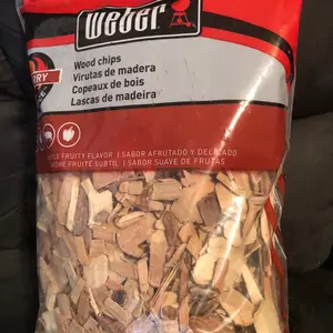 Weber wood chips Fruity Smoker