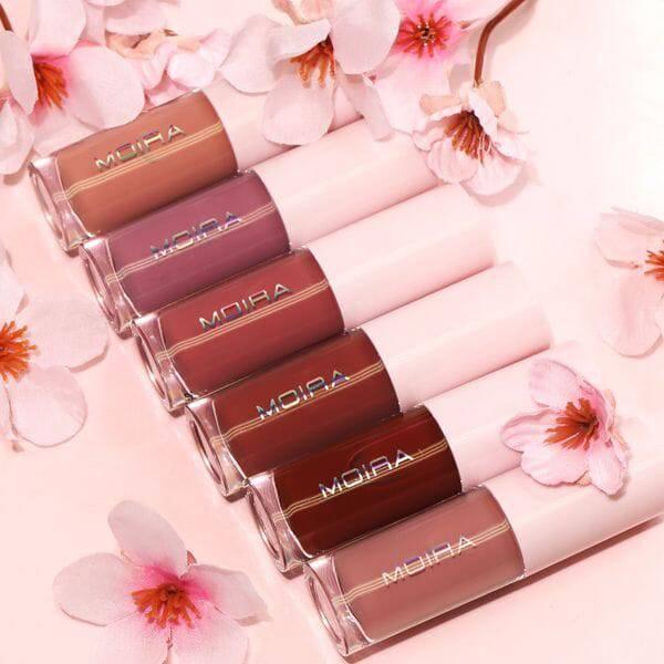 Moira Glow Getter Hydrating Lip Oil Moira Glow Getter Hydrating Lip Oil