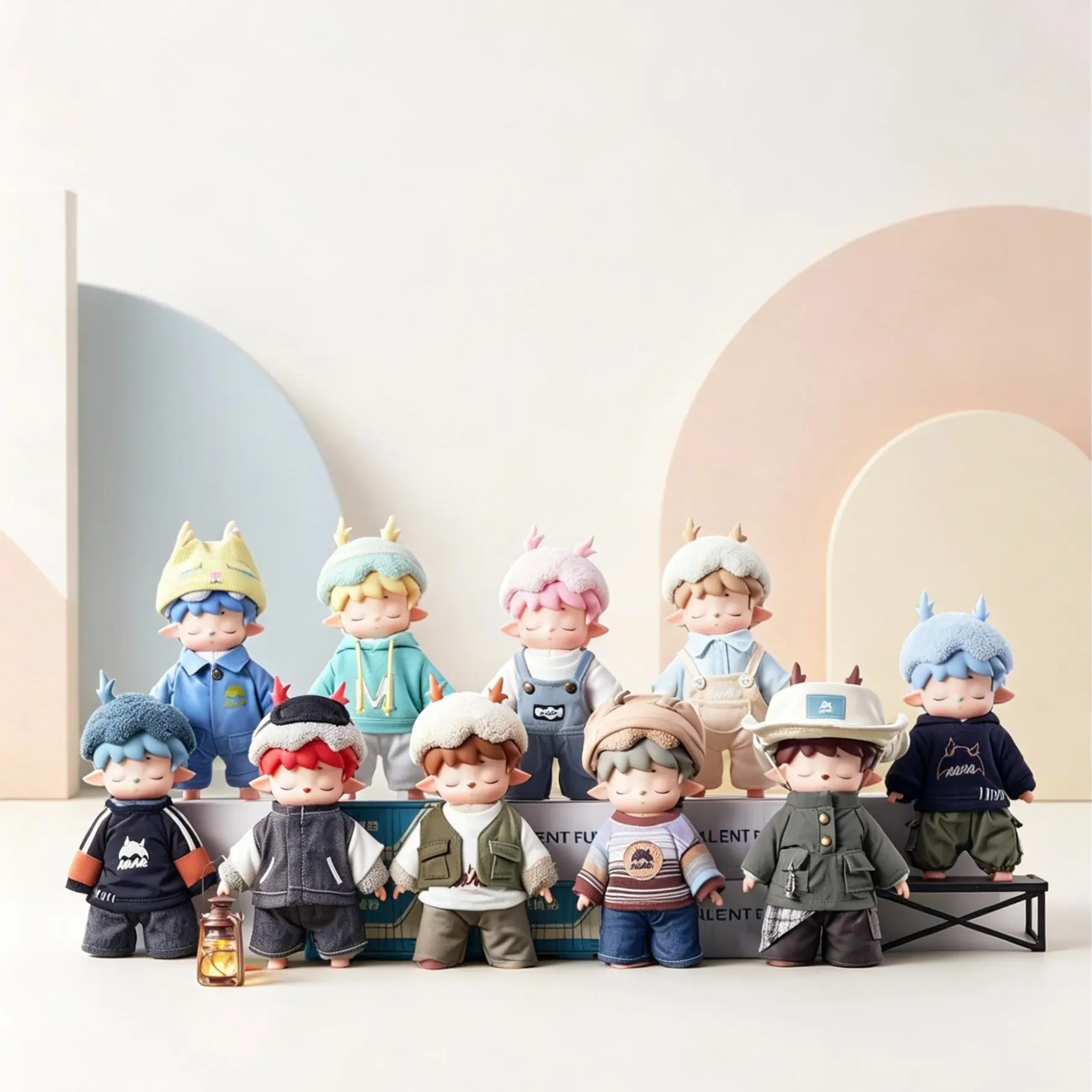 Mimi - City Walk Vinyl Plush Blind Box Collection